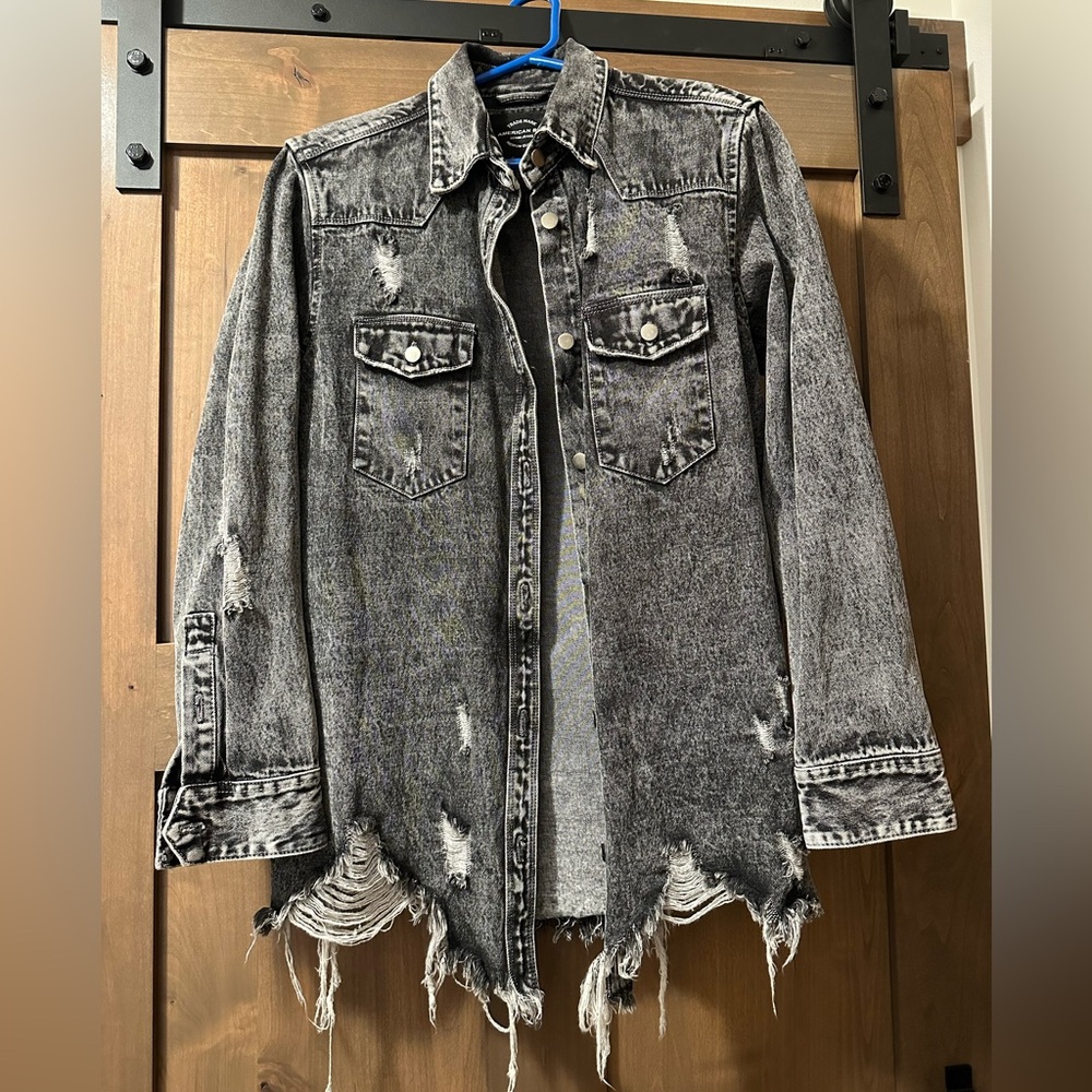 American Bazi Frayed Hem Distressed Denim Shirt Jacket